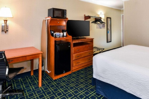 SureStay Hotel de Best Western Aeropuerto de Ontario image 33