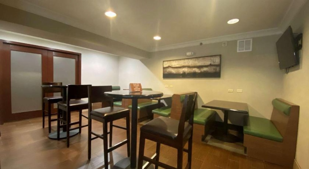 SureStay Hotel by Best Western Ontario Airport